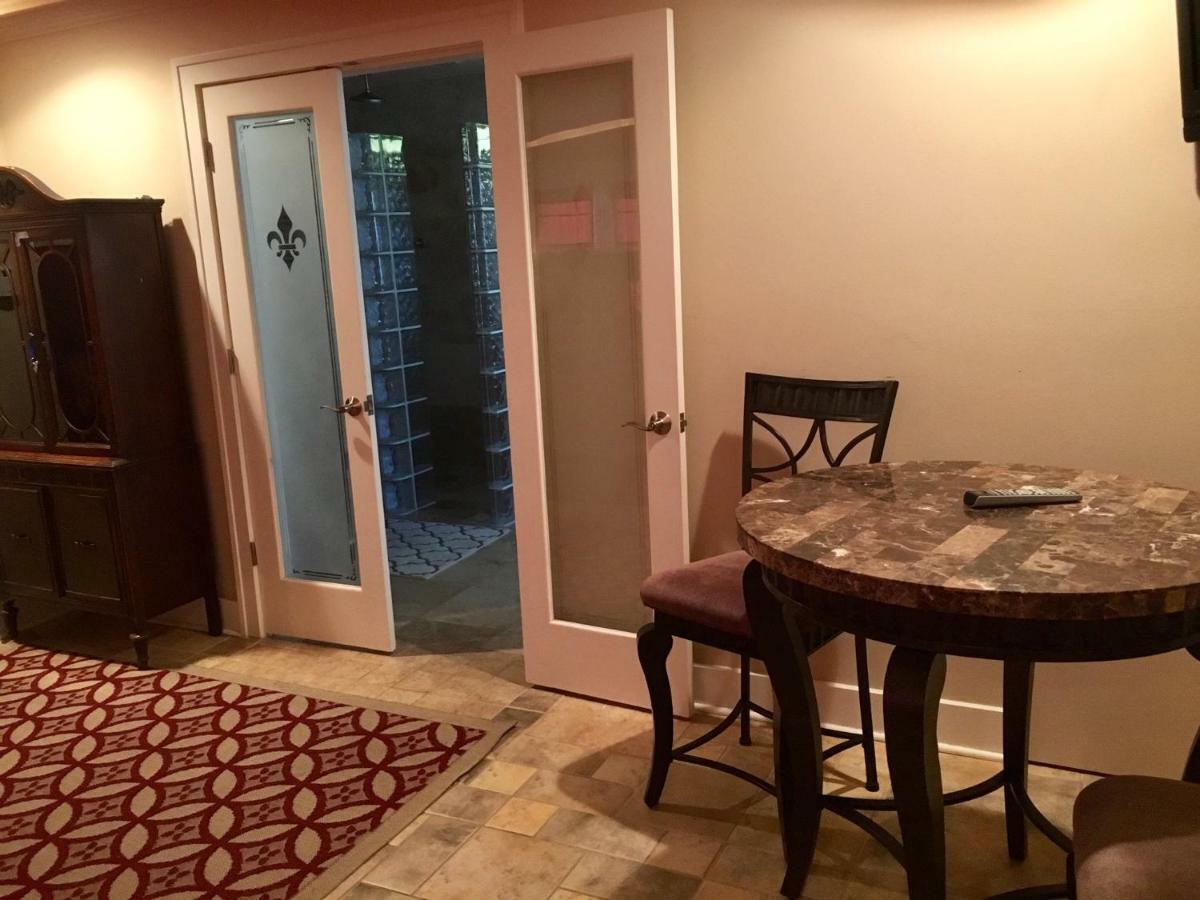 The Villa Bed & Breakfast (Adults Only) Tacoma Room photo