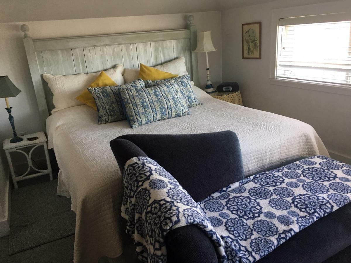 The Villa Bed & Breakfast (Adults Only) Tacoma Room photo
